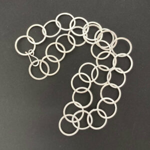 Circles V
